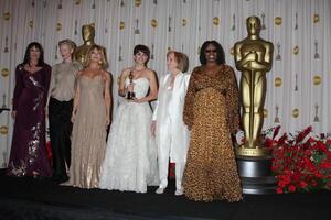 Anjelica Huston, tilda Swinton, Penelope cruz, eva Marie Heilige, Hoppla Goldberg im das 81. Akademie Auszeichnungen Drücken Sie Zimmer beim das Kodak Theater im los Engel, ca. auf Februar 22, 2009 foto