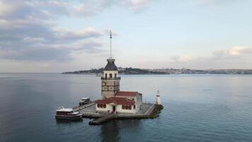 Mädchen Turm Istanbul Antenne Aussicht foto