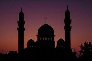 ai generiert Ramadan kareem Hintergrund. Moschee Silhouette Hintergrund, islamisch Design Gruß Karte foto