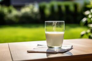 ai generiert Glas von Milch auf das Tabelle foto