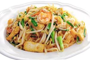 Nudeln nach thailändischer Art, Pad thai foto