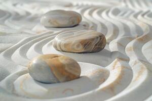 ai generiert friedlich Zen Steine auf geharkt Sand foto