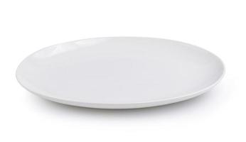leerer Teller isoliert auf weißem Hintergrund foto