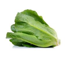 cos Salat auf weißem Hintergrund foto