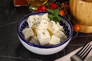 griechisch traditionell Feta Käse Würfel foto