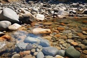 ai generiert felsig Flussbett mit klar Wasser fließend Über texturiert Steine. generativ ai foto