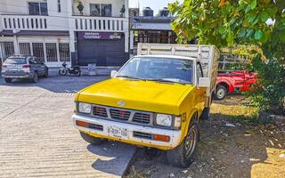 puerto escondido Oaxaca Mexiko 2023 Mexikaner abholen LKW Auto suv 4x4 aus Straße Fahrzeuge Mexiko. foto