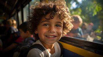 ai generiert lächelnd Schüler bekommen auf das Schule Bus, glücklich zu Rückkehr zu Schule nach Sommer- brechen foto