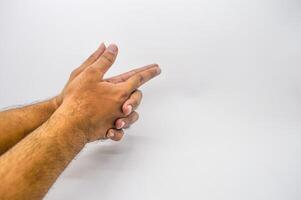 Gewehr Hand Geste isoliert auf Weiß Hintergrund foto