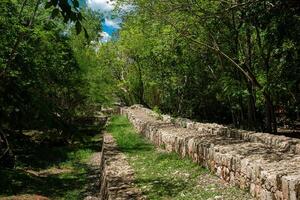 uralt chichen itza Wand, Yucatan, Mexiko foto