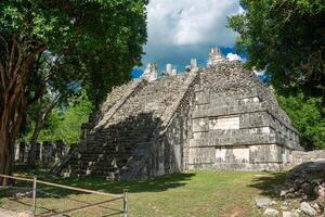 Tempel von das großartig Tabellen im chichen Itza, Mexiko foto