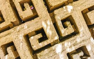 Textur Detail von Mauer mit Felsen Steine Backstein Ziegel Marmor. foto