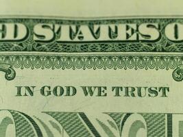 Carmichael, ca, 2006 - - Nahansicht Detail von vereinigt Zustände Dollar im Gott wir Vertrauen foto