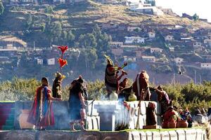 cusco, Peru, 2015 - - inti Raymi Festival Süd Amerika Männer im Kostüm foto