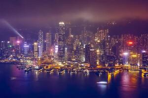 Antenne Aussicht von beleuchtet Hong kong Horizont. Hong Kong, China foto