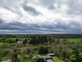 Antenne Aussicht von denham Grün Stadt, Dorf London, Uxbridge, England. vereinigt Königreich. April 3., 2024 foto