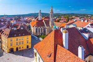 Stadtbild von Sopron, ein alt ungarisch Stadt. Aussicht von das Feuer Turm. foto