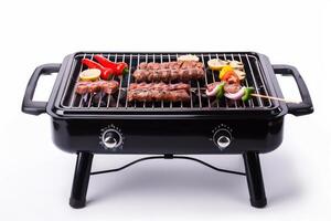 ai generiert tragbar elektrisch Grill Grill isoliert auf Weiß Hintergrund foto