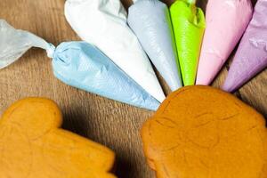 Backen, zeichnen auf Backen, Muster Ostern Lebkuchen foto