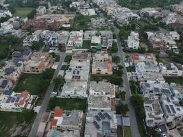 Antenne Aussicht von Verteidigung Main Quadrat, ein klein Stadt, Dorf im lahore Pakistan. foto
