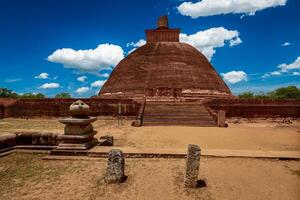 jetavaranama dagoba. Anuradhapura, sri Lanka foto