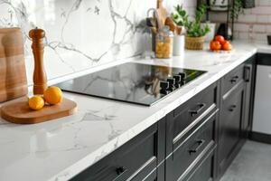 Designer modern hell Küche im minimalistisch Stil. technologisch Küche Haushaltsgeräte, elektronisch Herd foto