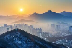 Foto Sonnenaufgang von bukhansan Berg im Seoul Stadt scape