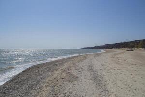 Strand auf ein sonnig Tag. foto