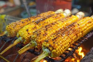 traditionell Straße Essen gegrillt Süss Mais foto