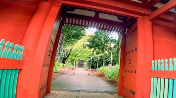 das rot Tor von senba toshogu Schrein verankert Tokugawa ieyasu.kawagoe Stadt, Saitama Präfektur, Japan. foto