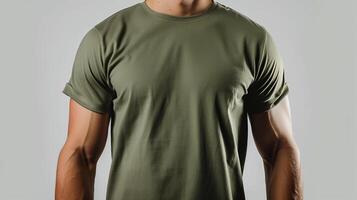 ai generiert ein Attrappe, Lehrmodell, Simulation von das Vorderseite Aussicht T-Shirt, tragen durch ein sportlich Mann im Militär- Grün Farbe. Mann Stehen gegen Weiß leer Hintergrund. generiert durch künstlich Intelligenz. foto