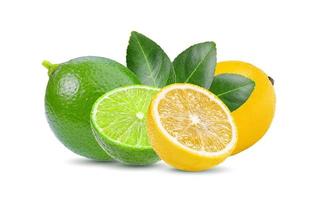 Limette und Zitrone auf weißem Hintergrund foto