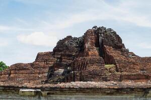 wat Mahathat uralt beim historisch Park beim Ayutthaya historisch Park, phra Nakhon si Ayutthaya Provinz, Thailand foto