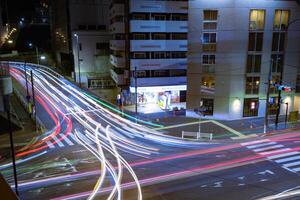 ein Nacht der Verkehr Marmelade beim Yamate Allee im Tokyo foto