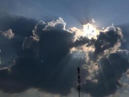 das Himmel ein Gewitter foto