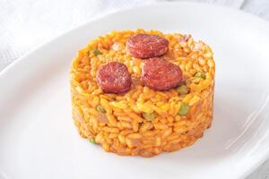 Portion von Chorizo Risotto foto