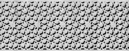 schwarz und Weiß geometrisch traditionell islamisch Ornament. Fragment von ein Mosaik.abstrakt Hintergrund. foto