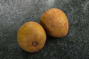 Süss exotisch tropisch Obst - - Sapodilla foto