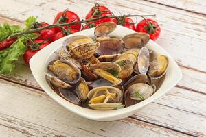 Vongole-Schalentier-Weichtier-Clem mit Butter foto