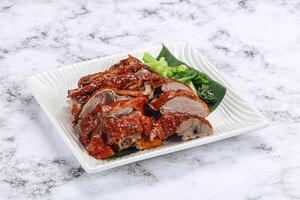 asiatisch Küche - - geröstet Ente mit Haut foto