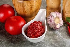 natürlich organisch rot Tomate Einfügen foto