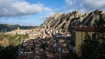 Aussicht von pietrapertosa, Basilikata, Italien foto