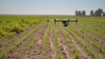 Drohne Umfragen Bauernhof Felder zu dafür sorgen Wasser Ressourcen sind verteilt effizient foto