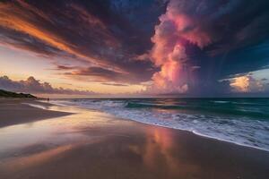 ein bunt Sonnenuntergang Über das Ozean und Strand foto