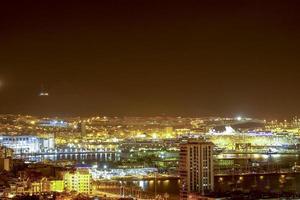 Nachtansicht der Stadt Las Palmas foto