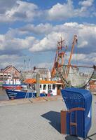 Hafen von Neuharlingersiel beim Norden Meer im Osten Friesland, niedriger Sachsen, Deutschland foto