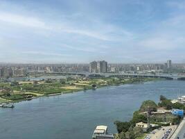 Ägypten Kairo Nil Fluss Aussicht Stadtbild Horizont natürlich Sicht, natürlich breit Landschaft zum Ägypten foto