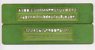 Schablonenset für Buchstaben und Zahlen foto