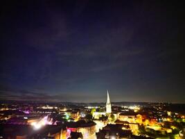 Antenne Nacht Aussicht von beleuchtet Chesterfield Stadt Center, England vereinigt Königreich. April 30., 2024 foto