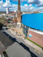 Antenne Aussicht von Gebäude beim Stadt Center und Innenstadt von Coventry Stadt von England vereinigt Königreich. März 30., 2024 foto